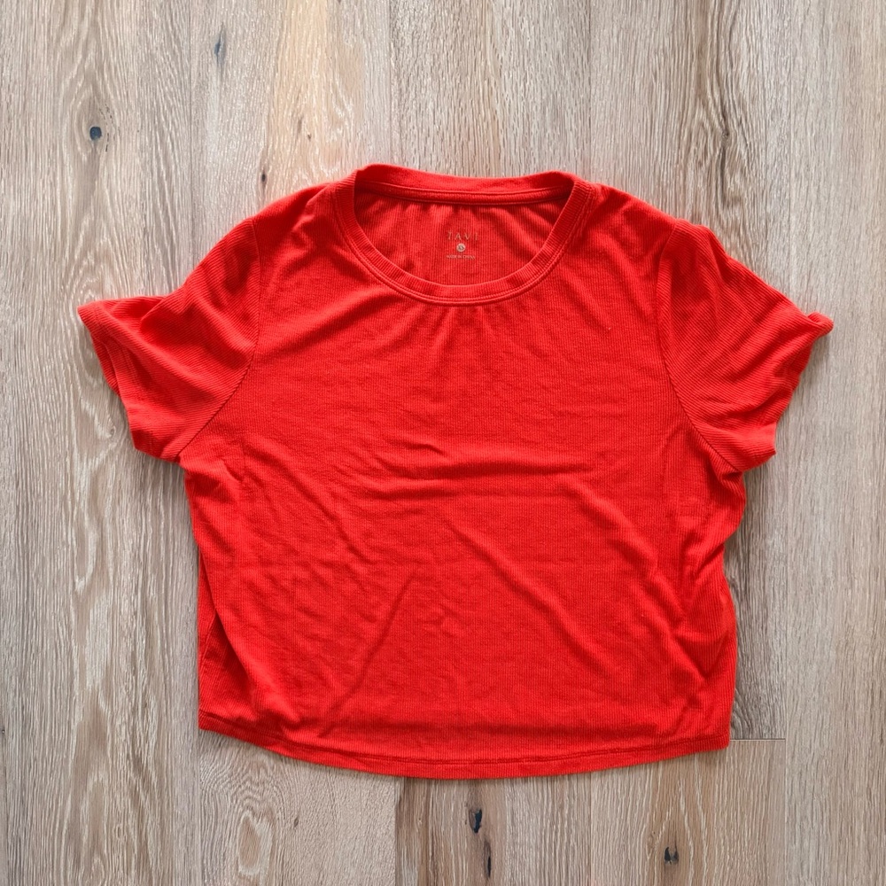Tavi Ribbed Short Sleeve Tee Shirt